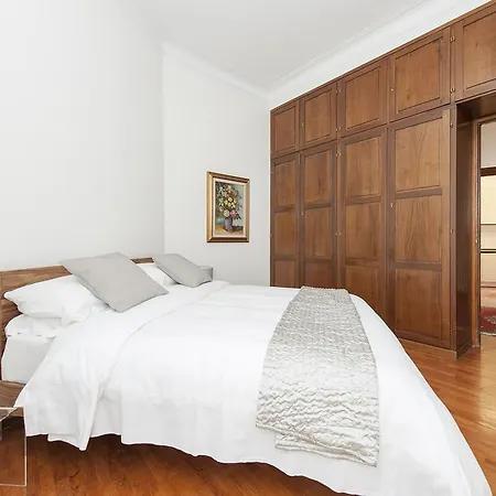 Apartment Friendly Atelier *